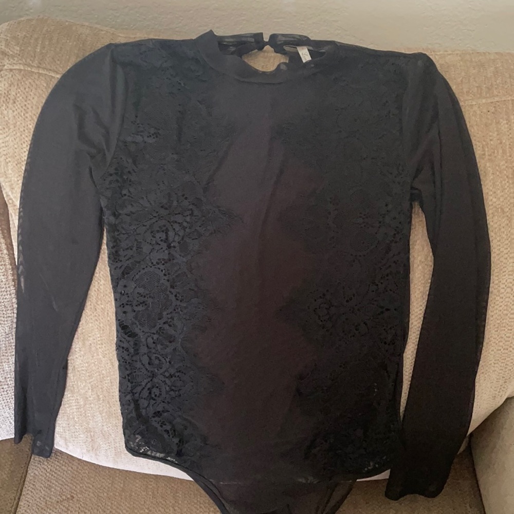 Black medium lace body suit